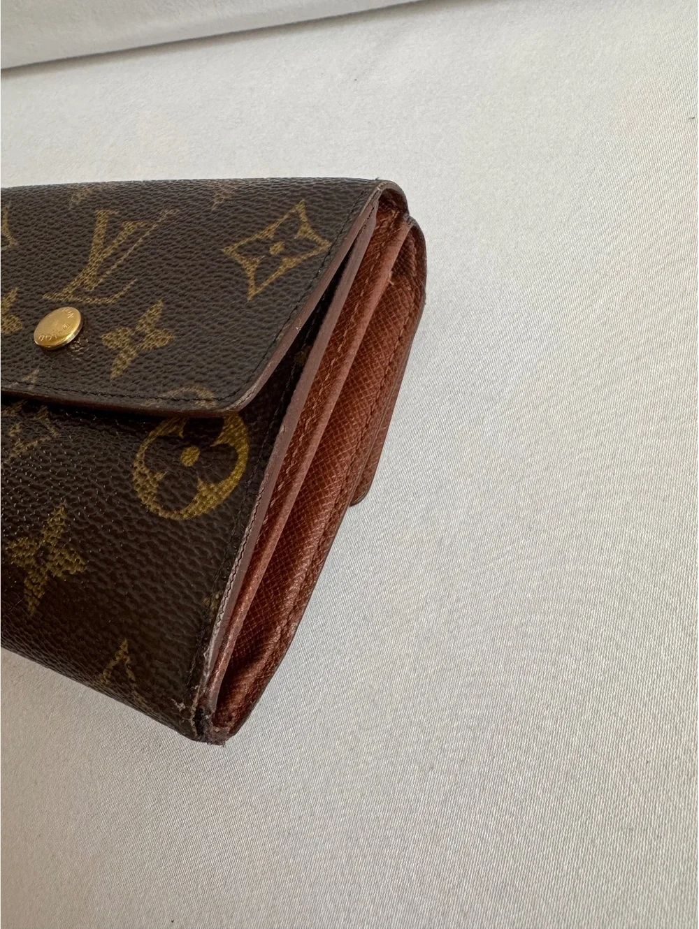Louis Vuitton Elise Monogram Trifold Wallet Vintage 2001 France SP0051 Entrupy
